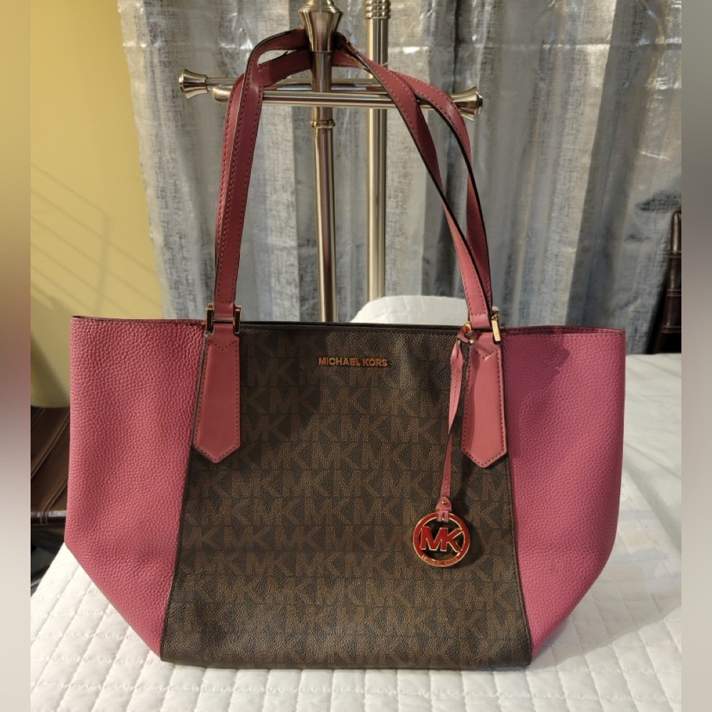 Michael Kors Pink Black Brown Tote Laptop Luxury Preppy Chic Coquette Academic